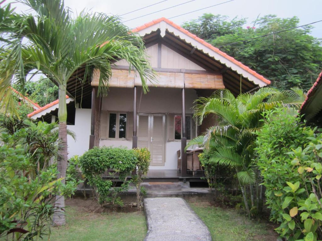 Kembali Beach Bungalows Amed  Room photo